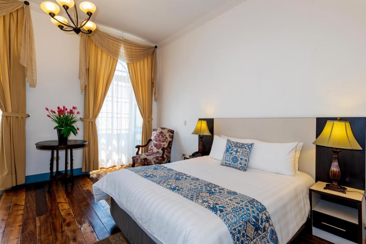 Del Parque Hotel & Suites กูเอ็งกา ภายนอก รูปภาพ