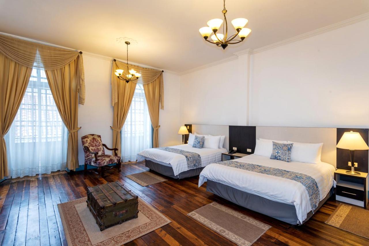 Del Parque Hotel & Suites กูเอ็งกา ภายนอก รูปภาพ