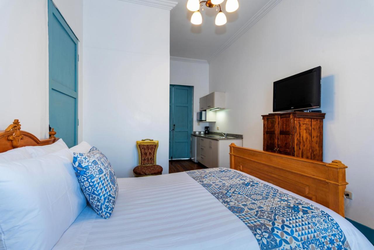 Del Parque Hotel & Suites กูเอ็งกา ภายนอก รูปภาพ